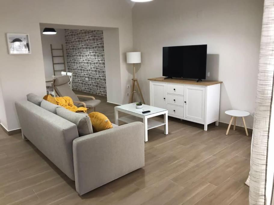 梅里达Bonita Y Amplia Casa Con Patio, En Centro Ciudad公寓 外观 照片