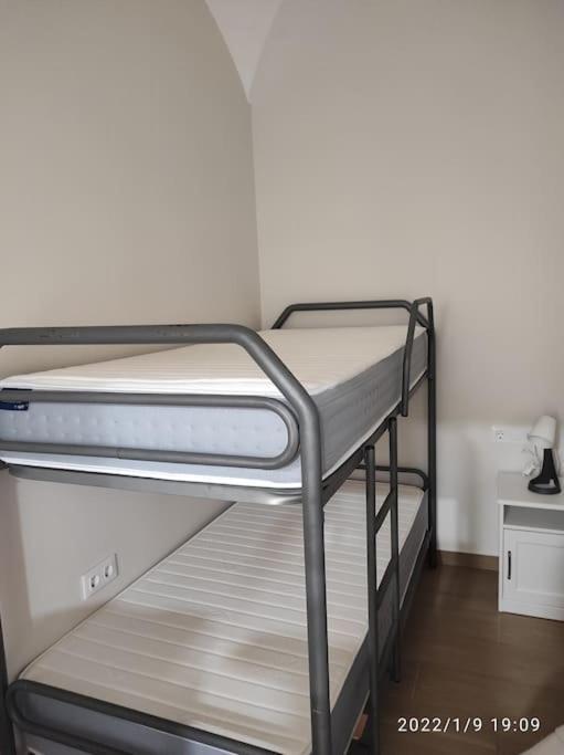 梅里达Bonita Y Amplia Casa Con Patio, En Centro Ciudad公寓 外观 照片